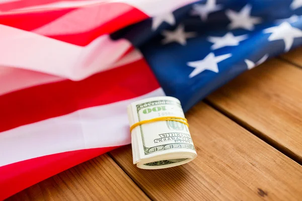 American flag and dollar cash money — Stock Photo, Image