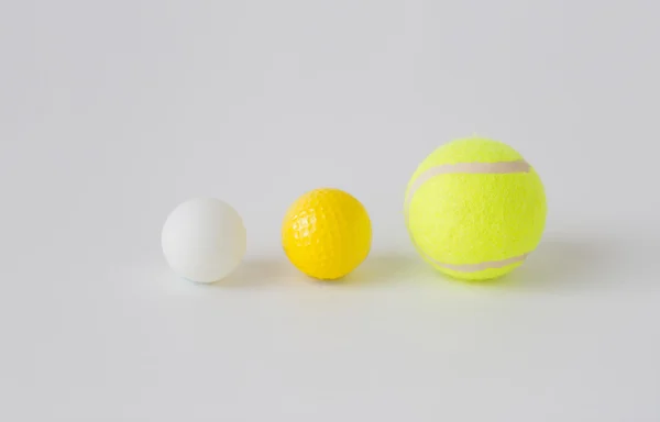 様々 なスポーツのボールのセットのクローズ アップ — ストック写真