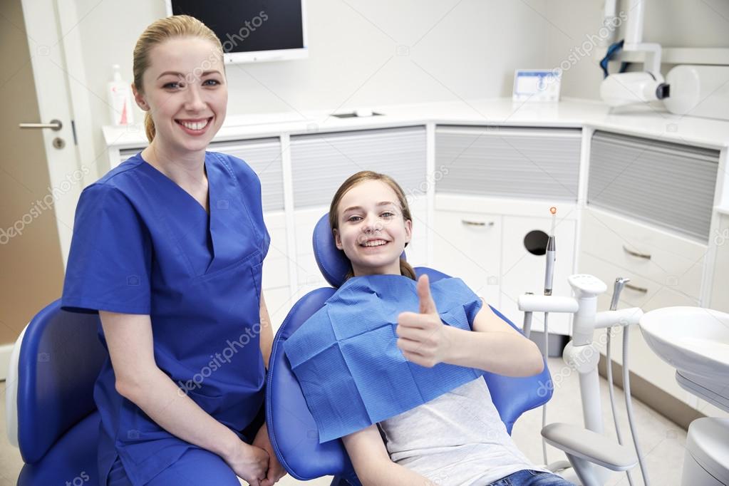 врач стоматолог девушка. зубная врач девушка. врач стоматолог. девушка у стоматолога. зубная врач девушка.