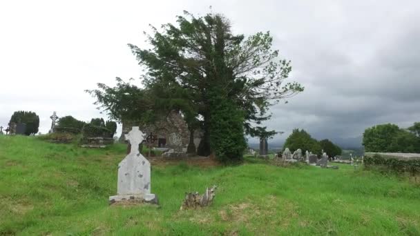 Antiguo cementerio celta cementerio en Irlanda 62 — Vídeos de Stock