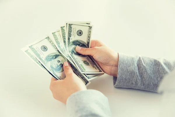 Close up of woman hands counting us dollar money — Stock Photo, Image