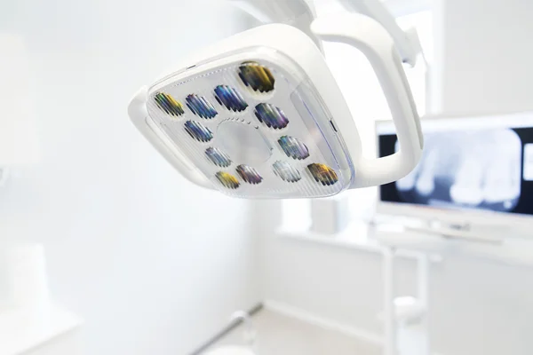 Close up of lamp at dental clinic office — Φωτογραφία Αρχείου