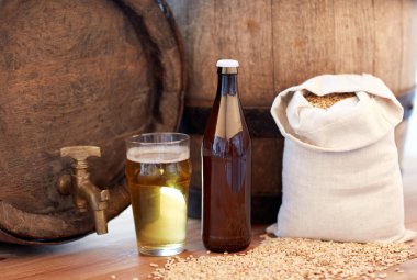 close up of beer barrel, glass, bottle and malt clipart