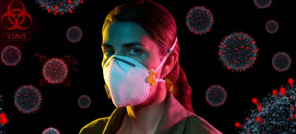 Mulher em máscara ou respirador protegendo do vírus — Fotografia de Stock