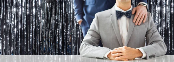 Close up of male gay couple with wedding rings on — Stock Photo, Image