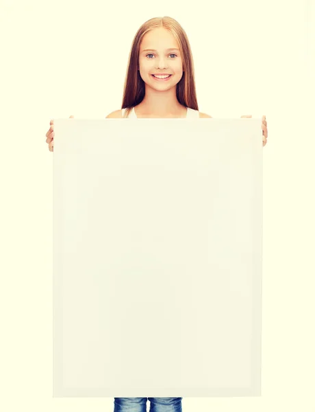 Menina com placa branca em branco — Fotografia de Stock