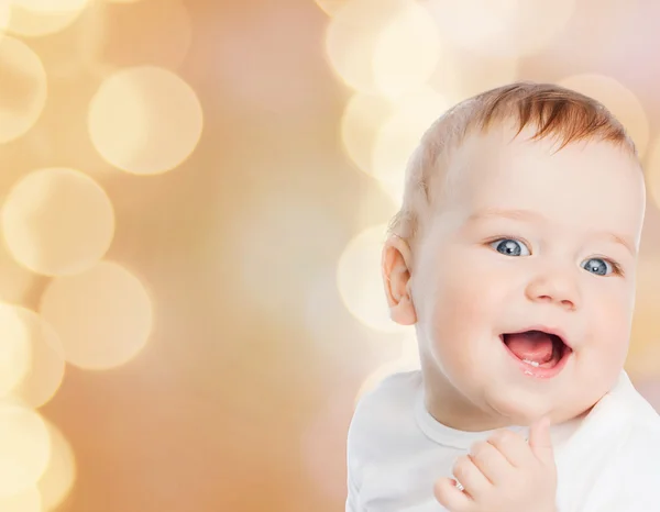 小さな赤ちゃんの笑顔 — ストック写真