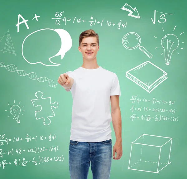 Smiling young man in blank white t-shirt — Stock Photo, Image