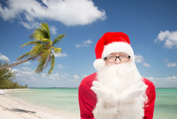 Homem em traje de santa claus — Fotografia de Stock