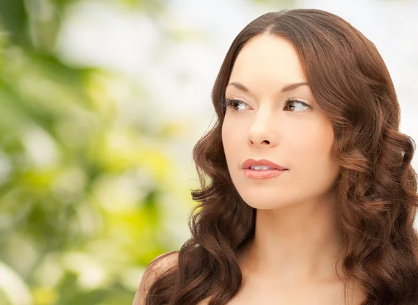 Mooie jonge vrouw gezicht — Stockfoto