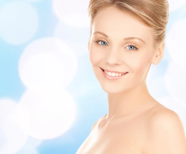 Beautiful young woman face — Stock Photo, Image