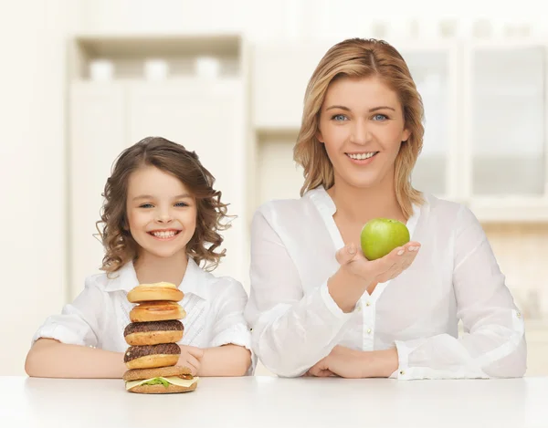 Madre e hija — Foto de Stock