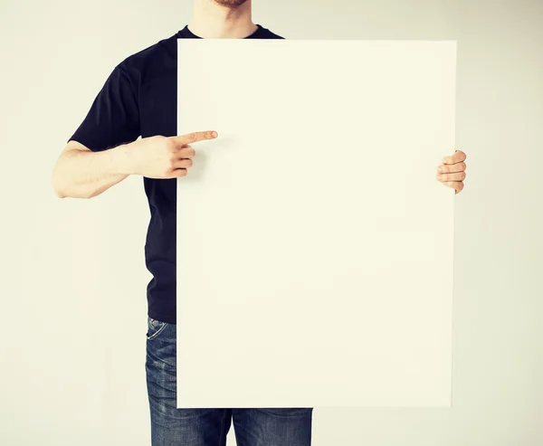 Muž s prázdnou bílou tabuli — Stock fotografie