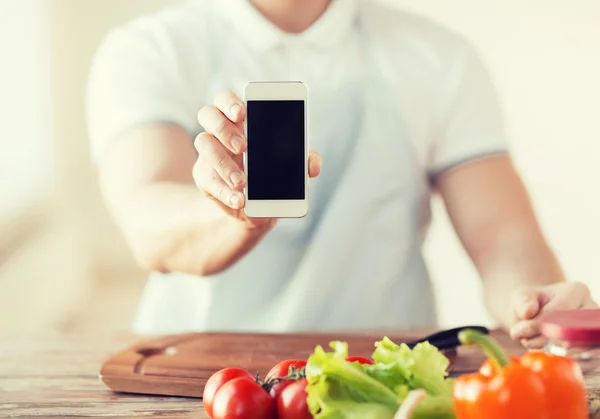 Close up of male hands holding smartphone — Stock Photo, Image