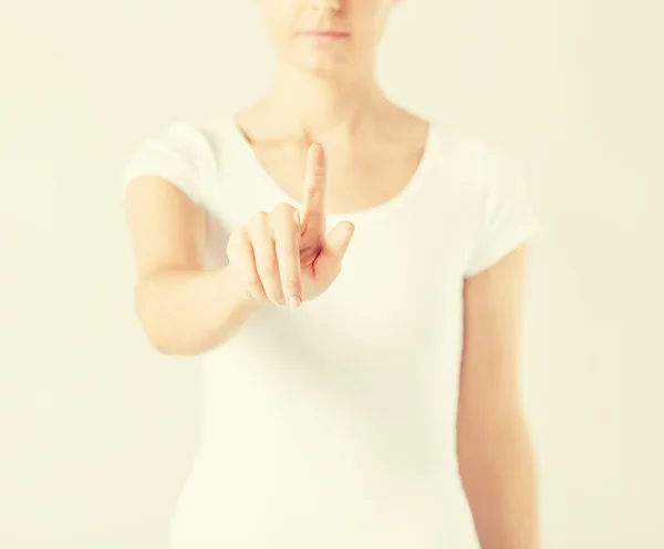 上の指を持つ女性 — ストック写真