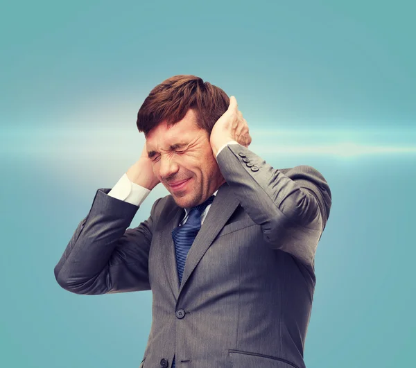 Buisnessman estressado ou professor de orelhas de fechamento — Fotografia de Stock