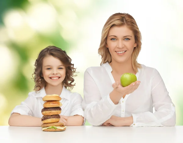 Mutter und Tochter — Stockfoto