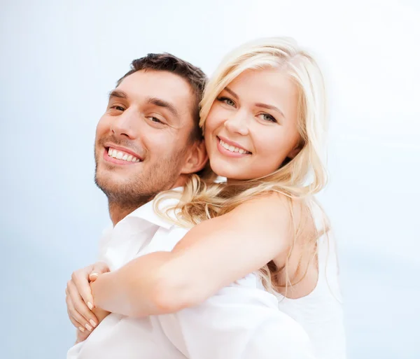 Couple having fun on  beach — Stock Photo, Image