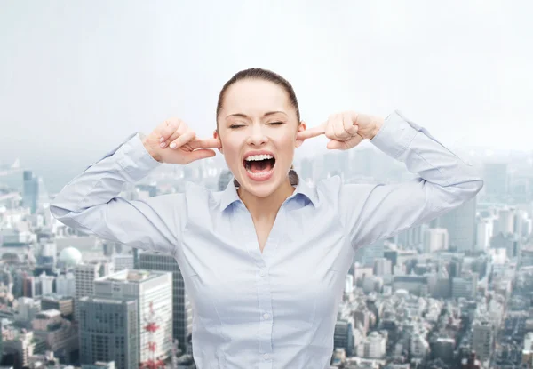 Angry screaming businesswoman — Stock Photo, Image