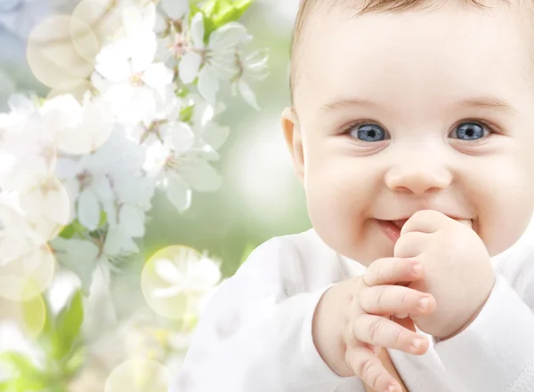 Gros plan de heureux bébé garçon ou fille — Photo