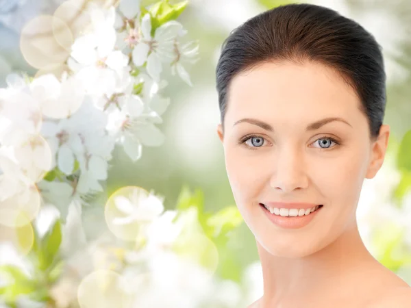 Bella giovane donna faccia — Foto Stock