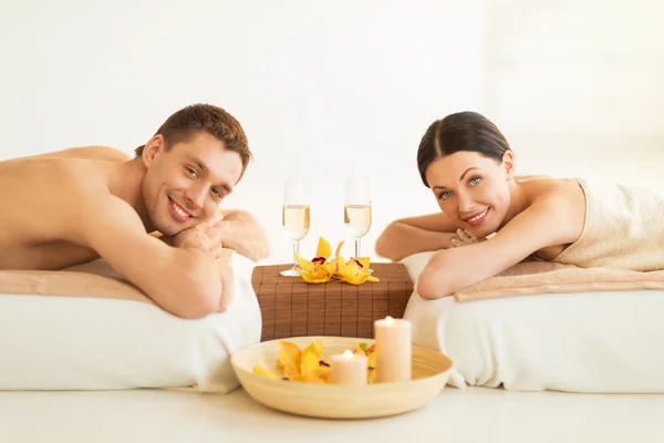 Couple en spa — Photo