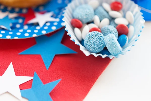 Caramelos con decoración estrella en el día de la independencia — Foto de Stock