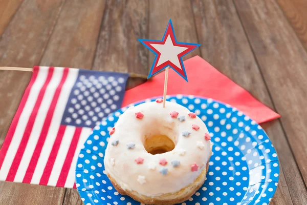 Donut with star decoration on independence day — Stock Photo, Image