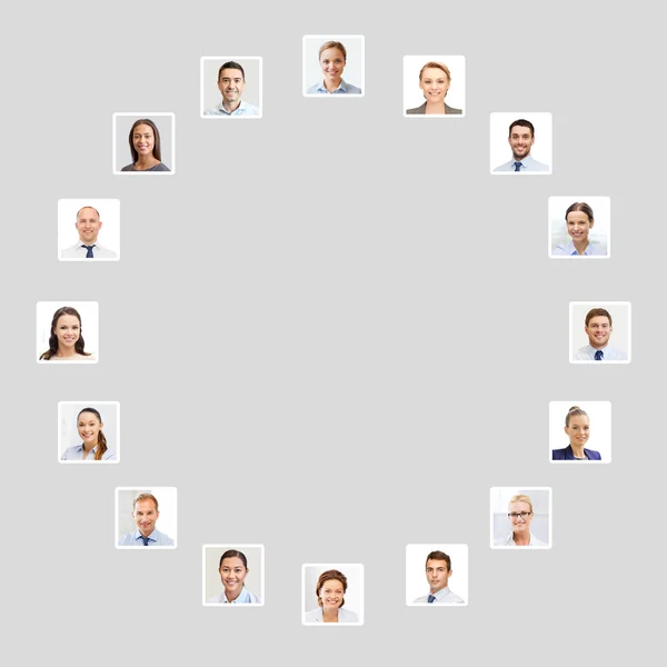 Veel zakelijke mensen portretten in cirkel — Stockfoto