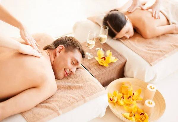 Couple in spa — Stock Photo, Image