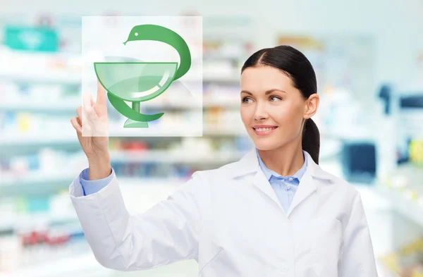 Farmacista giovane donna farmacia o farmacia — Foto Stock