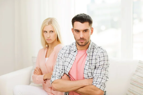 Unhappy couple having argument at home — Stock Photo, Image