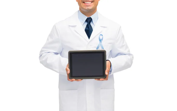 Happy doctor with prostate cancer awareness ribbon — Stock Photo, Image