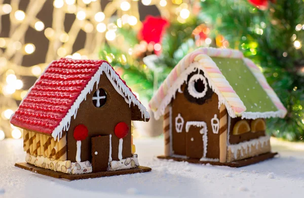 Closeup of beautiful gingerbread house at home — Stock Photo, Image