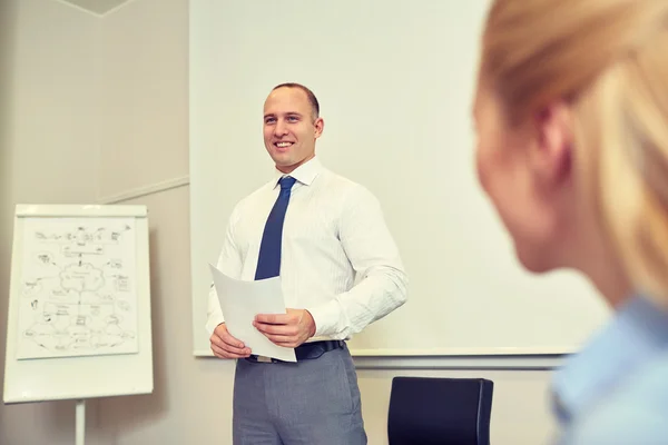 Smiling business people meeting in office — Stock Photo, Image