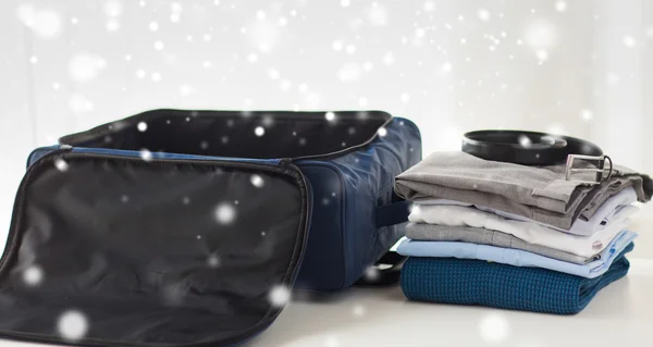 Close up of business travel bag and clothes — Stock Photo, Image