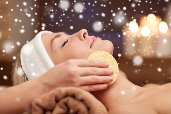 Close up of woman having face cleaning in spa — Stock Photo, Image