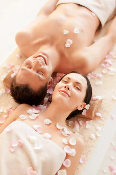 Pareja en spa — Foto de Stock