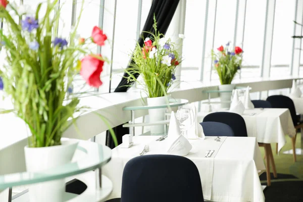 Decorated tables at restaurant — ストック写真