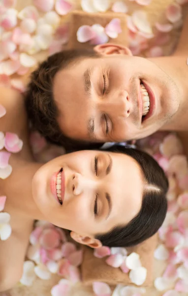 Casal no spa — Fotografia de Stock