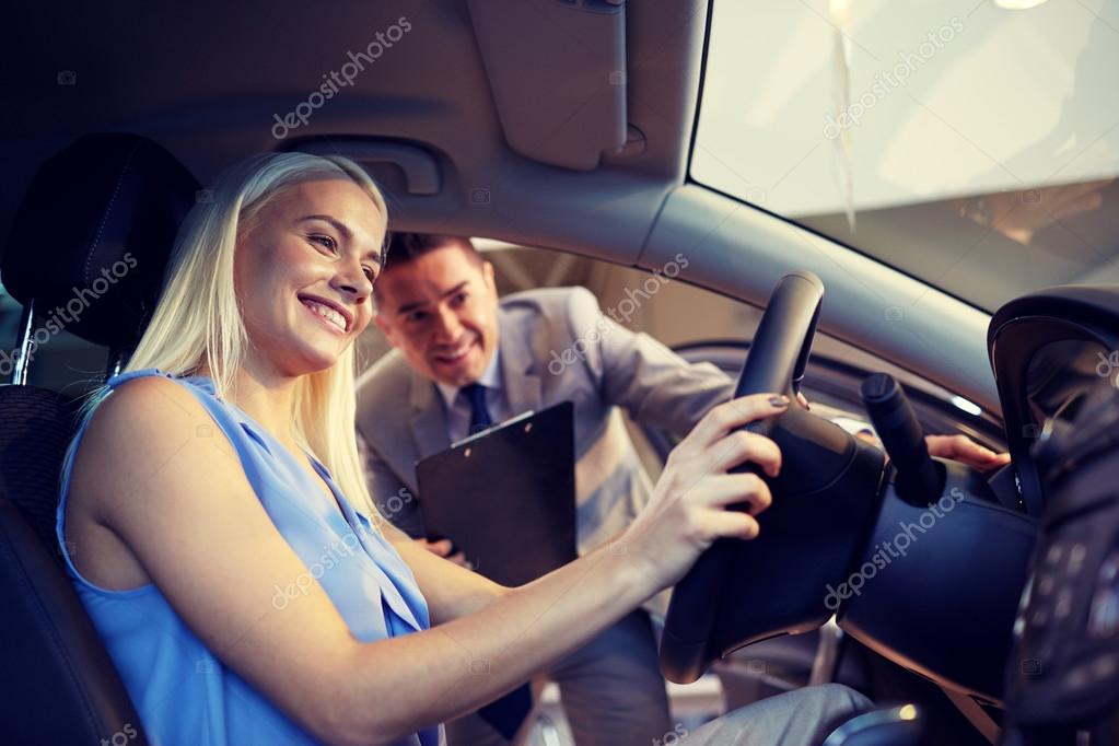 профессиональное вождение авто. автошкола автомобиль. автошкола картина. посещение молодым человеком курсов вождения. автошкола для мам.