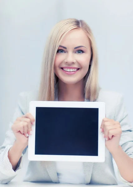 Mulher com tablet pc — Fotografia de Stock