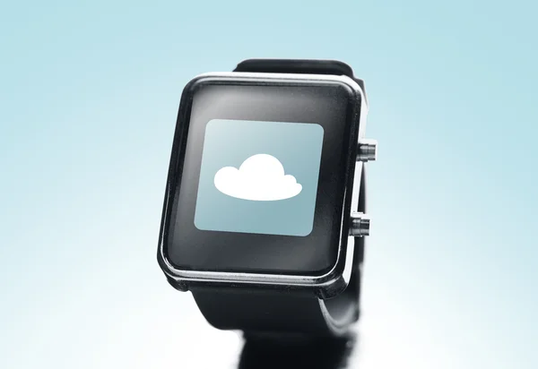 Primer plano de reloj inteligente negro con el icono de la nube — Foto de Stock