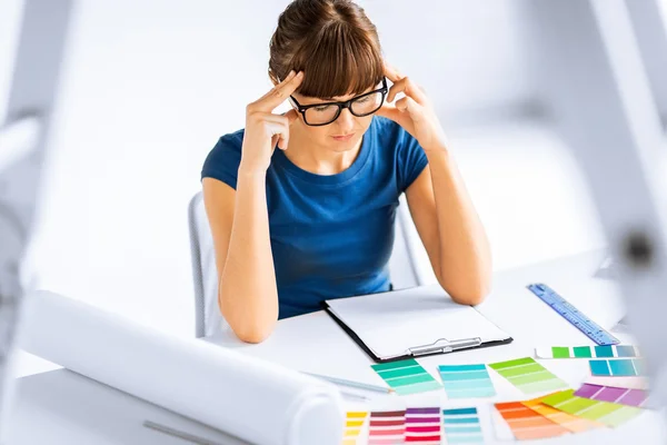 Stressed interior designer — Stock Photo, Image