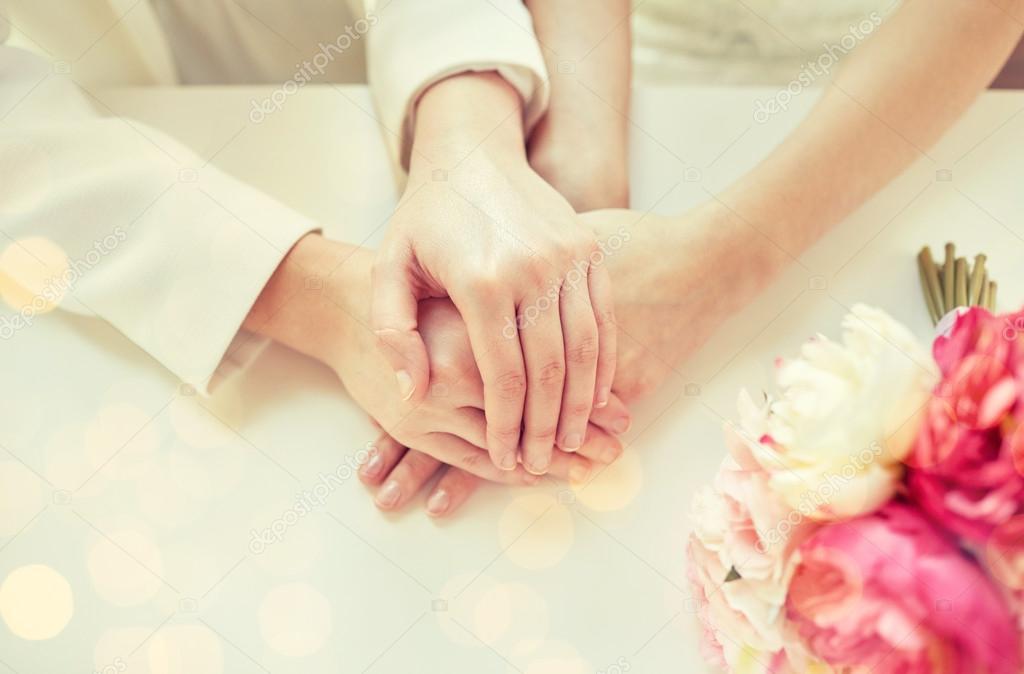 Лесби С Невестой Скачать