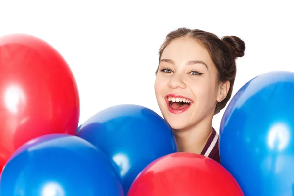 Felice adolescente con palloncini di elio — Foto Stock