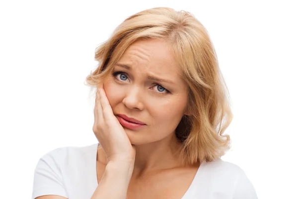 Ongelukkige vrouw lijden kiespijn — Stockfoto