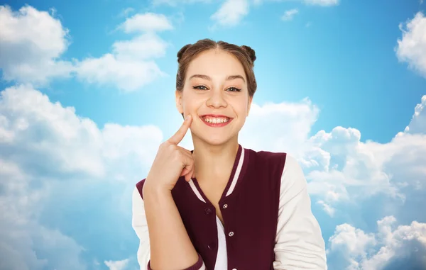 Feliz sorrindo menina bonita adolescente — Fotografia de Stock