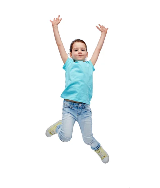Ευτυχισμένη κοριτσάκι πηδώντας στον αέρα — Φωτογραφία Αρχείου