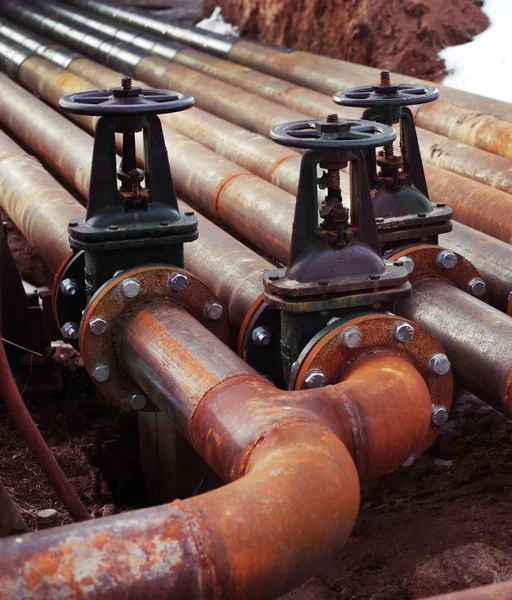 Petrol ve doğal gaz boru hattı valfleri — Stok fotoğraf